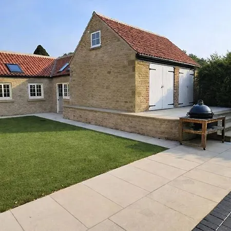 펜션 Bridge House Modern Comfort In Historic Stone *