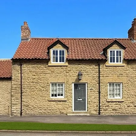 Bridge House Modern Comfort In Historic Stone *