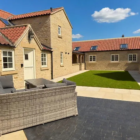 Bridge House Modern Comfort In Historic Stone *