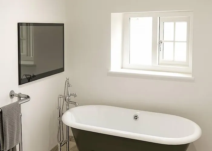 Casa de Férias Bridge House Modern Comfort In Historic Stone Scarborough