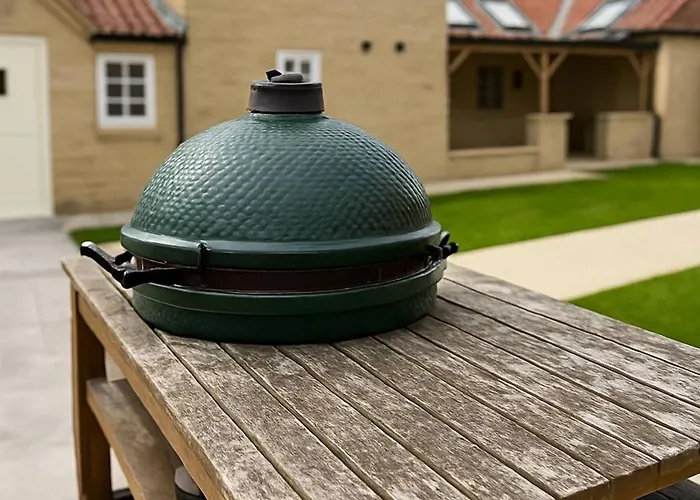 Bridge House Modern Comfort In Historic Stone 別荘 *